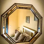 Luar 2 Apartman